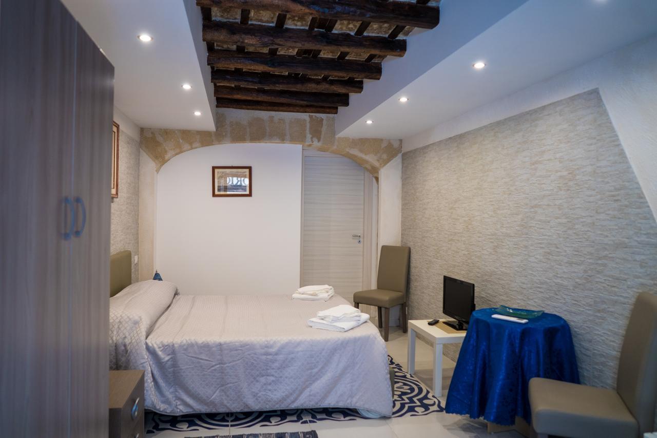Cortile Azzurro Hotell Trapani Exteriör bild